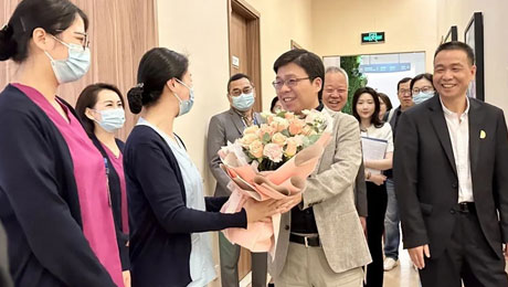 携爱鸢尾开，天使向未来——必赢亚洲健康集团表彰优秀护理集体及个人