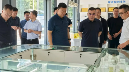 甘肃省药品监督管理局党组书记、局长吉永锋到独一味制药考察调研 助力企业高质量发展